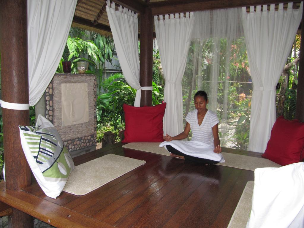 פורט מורסבי Raintree Lodge מראה חיצוני תמונה